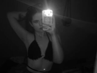 webcamgirl DoloresHuesing