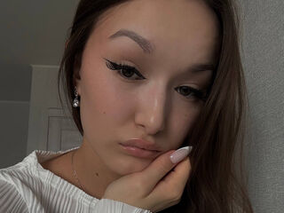 nude camgirl photo EdaScantling