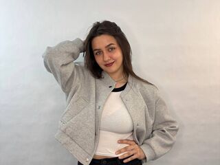 naughty webcamgirl ElaraWhitmoren