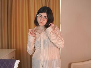 camslut masturbating EleanorPaisley
