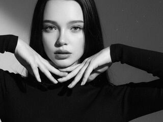 hot webcamslut EllanCantin
