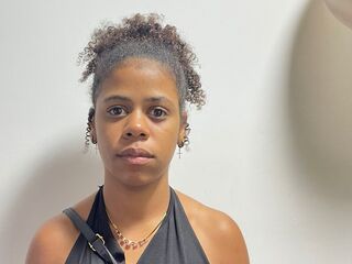 closeup pussy cam EmaVallerin