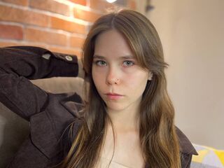 webcam bitch chatroom EmiliDen