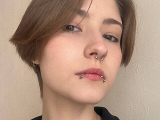 live cam girl gallery EssieAcheampong