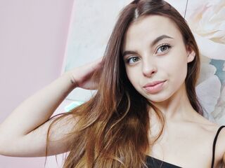naked girl with webcam masturbating EzabellaWell