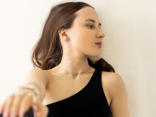camslut topless GemmaHiett