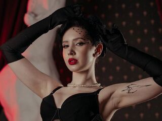 camgirl masturbating with sextoy GraceMonroes