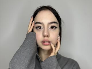 sexchat room HannahDinizo