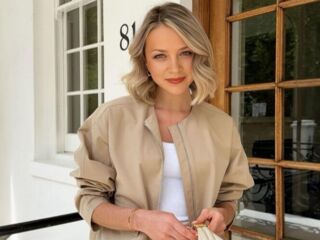 hot cam girl fingering pussy HelenLewiss