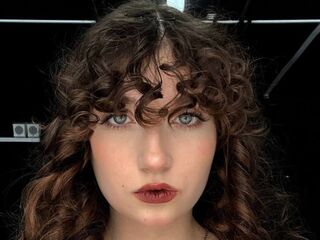 naked girl with live cam masturbating IngeHosterman