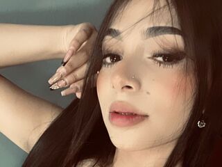 hot cam girl masturbating with vibrator IsabellaVerona