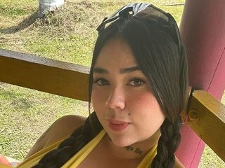 beautiful webcam girl IvvoneWilson