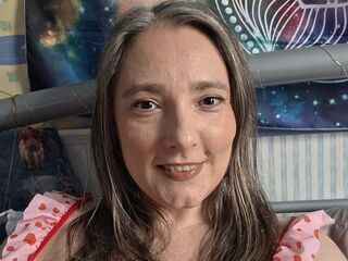 livesex cam girl IzzyLove
