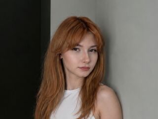 erotic webcam video JeniceRadulescu