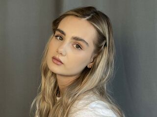 bedroom livesex JewellTrojecki