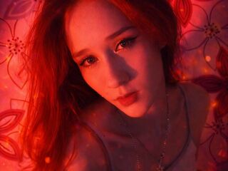 hot cam girl spreading pussy JulieCusanelli