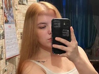 porn cam KarrieAnesi