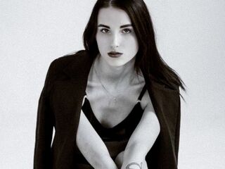 beautiful girl KellyBrett