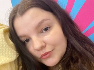 shaved pussy webcam KimberlyKnight