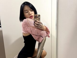 naughty camgirl fingering pussy KiraNyx