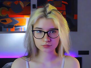 hot live girl KiraSerene