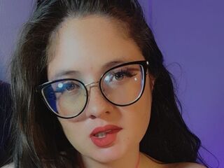 beautiful webcam girl KristalAdams