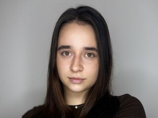 Kinky webcam girl KristanKhiev