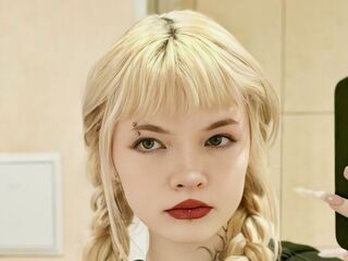 hot cam whore LatashaLafevre