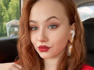 adult liveshow LatiaEld