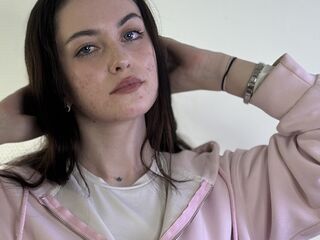 hot naked camgirl LatishaKilmartin