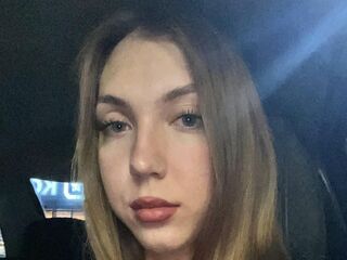 live sex webcam video LeannHonnerlaw