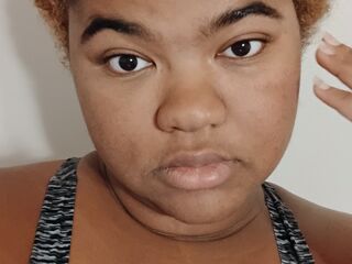 chat room cam LeiaThorn