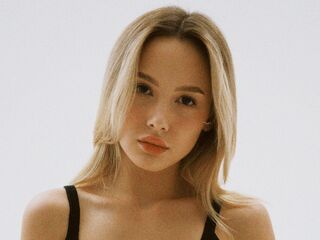 fingering webcamgirl picture LeticiaTso