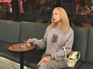 camgirl live sex photo LilaKeehan