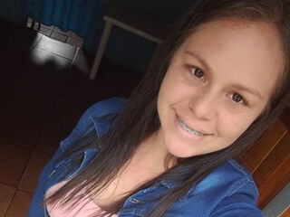 jasmin nude chatroom LisaFerrer