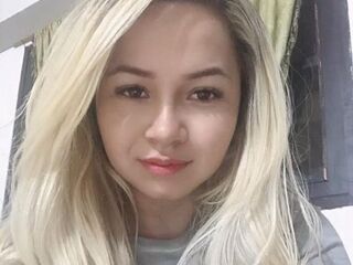 naughty camwhore LollyBelle