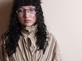 hot girl LonnieMackaman