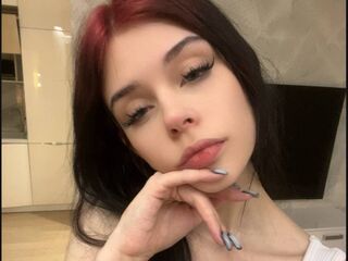 adult live webcam LoraBrow