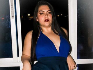 free live chat Loureen