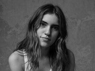 nude cam LucettaGrandon