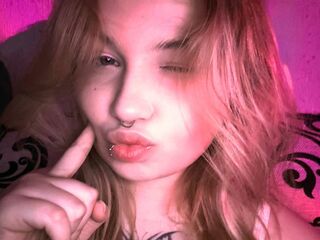 hot webcam show LucileSharples