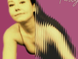 sex webcam chat LucyLevatto