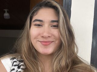 cam slut video chat LunaaRivas