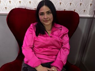 strip tease LyaBonnet