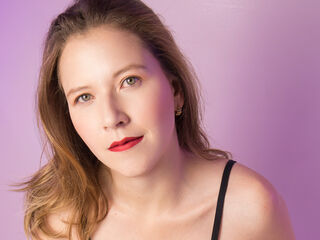 live striptease LyraBloom