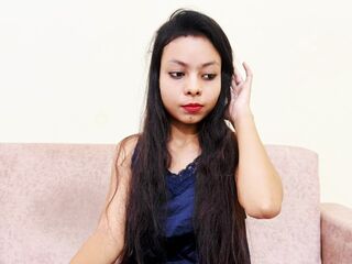 camslut spreading pussy MargeryTyrel