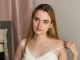 naked girl with live cam fingering MargoBerks