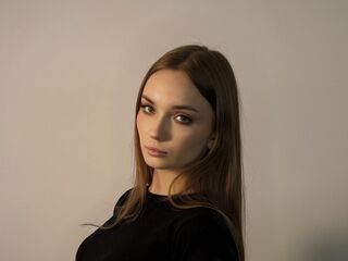girl webcam MariellaMinerich