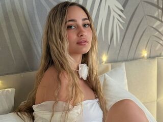 camwhore shaved pussy MayaSly