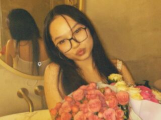 live teaser webcam MegSnaples